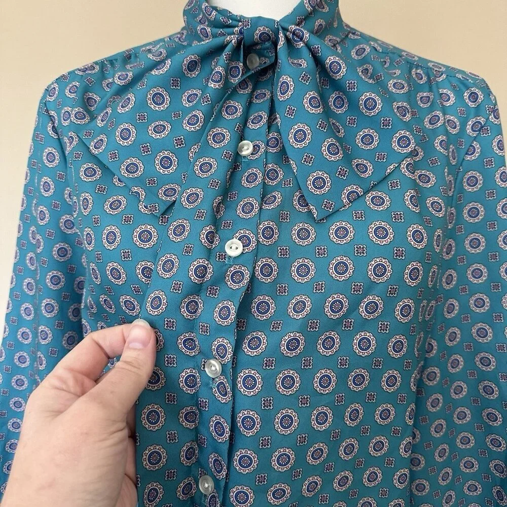 VTG Career Blouse w/ Neck Bow Button Shirt Women M Professional Office Tie Neck - Picture 6 of 9